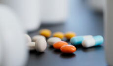 ペニス増大サプリの効果は皆無！金ドブな理由を医師が解説